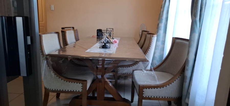 3 Bedroom Property for Sale in Blomanda Free State